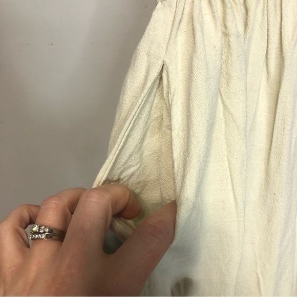 Story Kids Clothing Iris Linen Cotton Halter Open Back Dress, size 3/4 - Picture 6 of 10